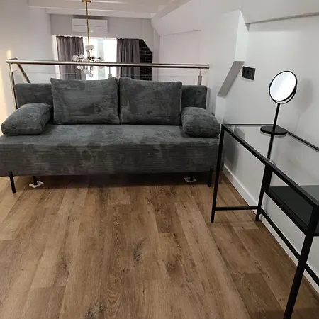 Charlotte Loft Lägenhet *