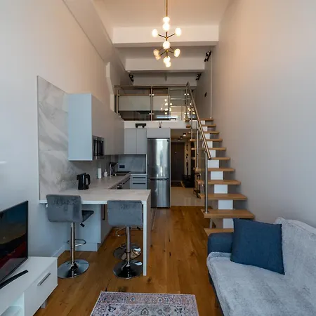 Charlotte Loft * Vilnius
