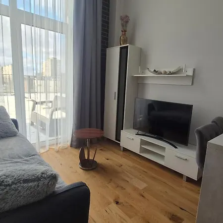 Charlotte Loft